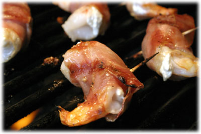 how to make shrimp wrapped in bacon 