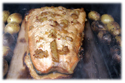 bbq salmon on cedar plank