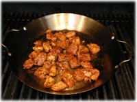 cooking chicken in paella pan