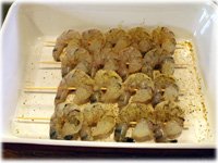 shrimp skewers with garlic powder