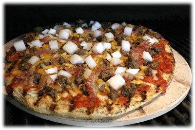easy cheeseburger pizza on the grill